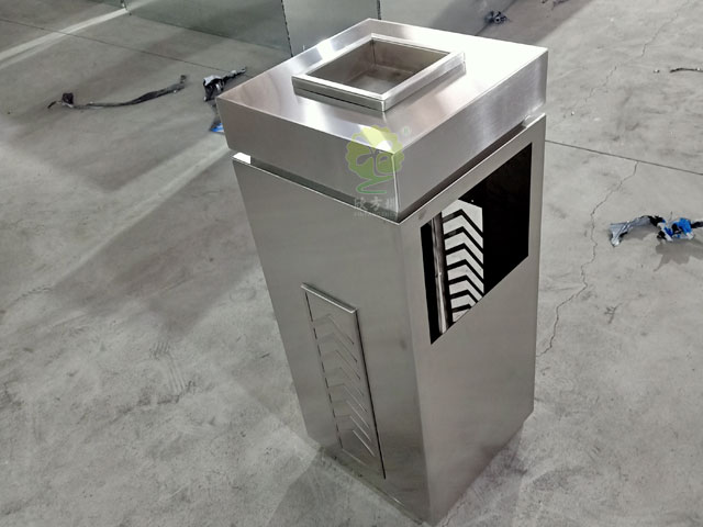 小區果皮箱