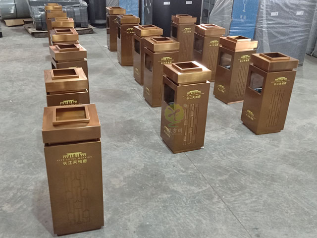 小區果皮箱